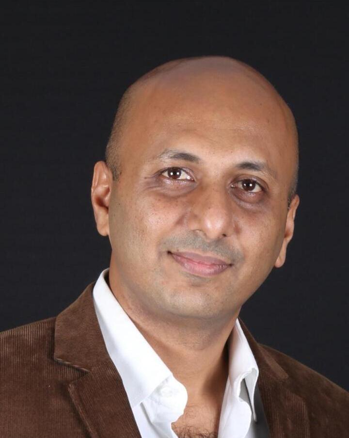 Dr Kumar